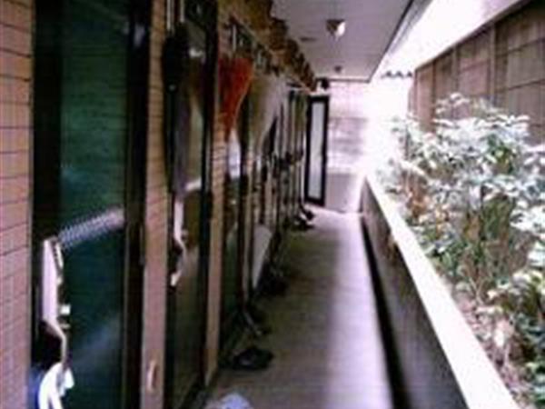 独门独户小公寓(鴬谷)